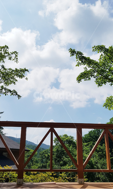하늘,쉼,구름,나무,푸르른,푸른,초록,자연,풍경,여유,healing,sky,cloud,tree,nature,green,자연,풍경,nature,landscape,railing,난간