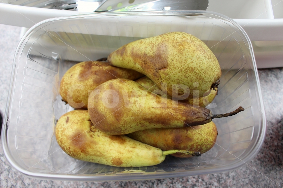 배,서양배,과일,변색,식물,음식,슈퍼,마트,음식,식재료,요리,food,cook,meal,dishes,food reserves,과일,열매,fruit