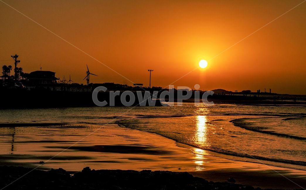 노을,바다,해변,햇빛,하늘,주황색,제주도,저녁,태양,자연,풍경,nature,landscape,sunlight,outdoors,옥외,dawn,새벽,red sky,붉은 하늘,sunset,일몰,sky,dusk,황혼