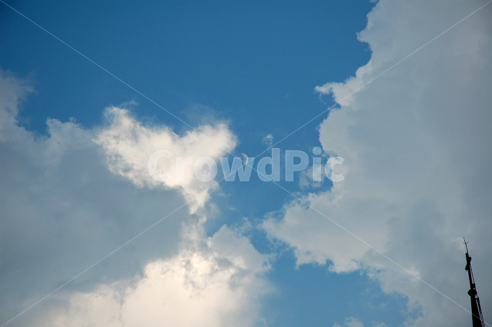 sky,구름,하늘,창공,하늘색,여름,날아,자연,풍경,nature,landscape,outdoors,옥외,azure sky,푸른 하늘
