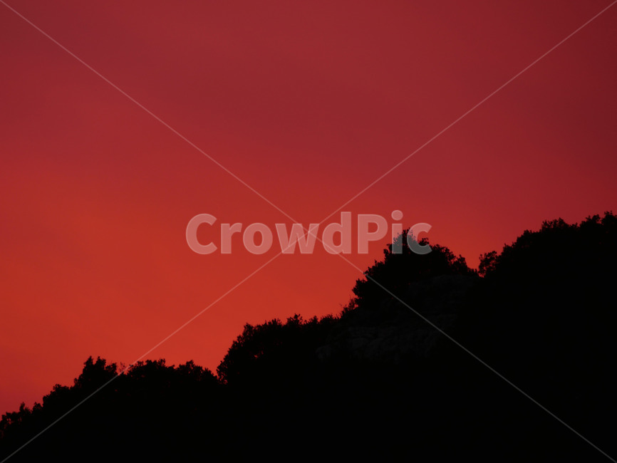 석양,저녁노을,붉은태양,개와늑대의시간,해질무렵,붉은노을,sunset,sundown,색감,감성사진,미스테리,모호한,그림자,shadow,night,half,공간,두공간,day,밝음,어둠,감성sensible,feeling,색깔,색상,색채,color,sensecolor,sensitivityfeelingofcolor,그림같은하늘구름노을핑크분홍감성sensiblefeeling색깔색상색채색감colorsensecolorsensitivityfeelingofcolor