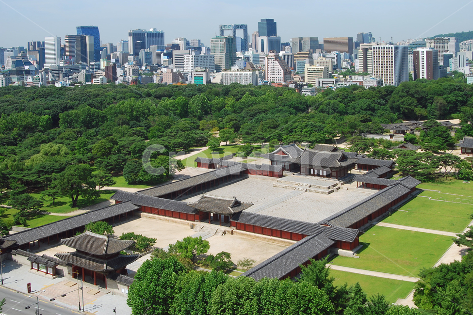 창경궁,궁,고궁,궁궐,도시,도심,서울,풍경,현대,문화재,사적,역사,빌딩,스카이라인,고층빌딩,하늘,녹지,그린,숲,환경,도시풍경,하이앵글,탑앵글,아름다운,명소,건축,건축물,건물,전통,전통건축,전통건축물,고건축,홍화문,명정문,명정전,자연,한국