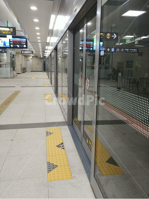 transportation,교통,trainstation,기차역,terminal,vehicle,차량,train,기차,지하철,교통,교통수단,traffic,transportation