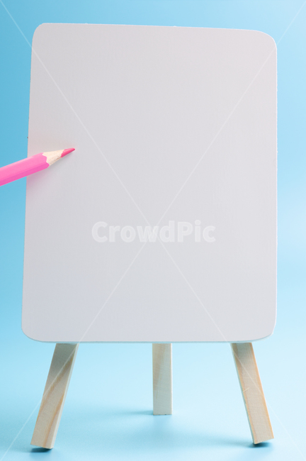 색연필,연필,color,이젤,미니어처,소품,미술용품,미술,학용품,사물,물건,오브젝트,thing,object,matter
