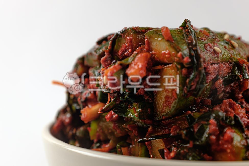 seasoning,close up,ingredient,kimchi,savory,cucumber,pickled,cool,Cucumber Kimchi,Korean culture,spicy,vegetable,food,meal,chili powder,Korean food,grocery,Food Ingredients,ingredients,crunchy,cucumber cucumber