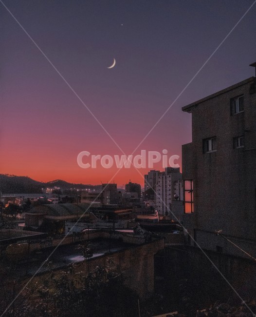 초승달,새벽하늘,일몰,일출,해질녘,출근,퇴근,야경,밤,풍경,nightscape,night,landscape,도시,city,한국도시풍경,한국도시경관,korea cityscape,색깔,색상,색채,색감,color sense,color sensitivity,feeling of color,nature,자연,outdoors,옥외