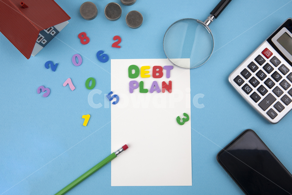 금융,비즈니스,부채,플랜,계획,빚,갚다,숫자,계산기,돋보기,연필,펜슬,동전,코인,집,하우스,백그라운드,배경,알파벳,블루,파란색,여백,카드,내집,대출,지우개,영문,마련,이자,융자,은퇴,미래,자금,퇴직,준비,담보,모기지,부동산,단독주택,드림,컨셉,아이디어,항공샷,새집,아파트,월세,설계,결혼자금,노후자금,전세,비즈니스,사업,business,service,work,연출,컨셉,콘셉,direction,concept,학용품,문구류,사무용품,school supplies,stationery,office supplies