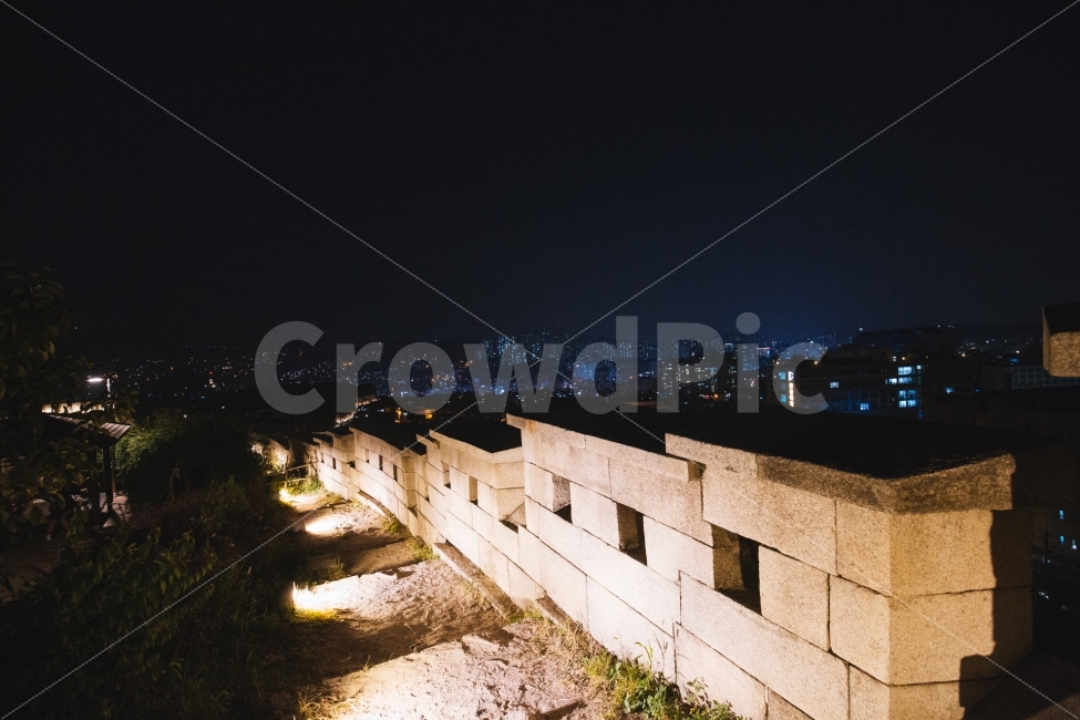 서울,낙산공원,야경,불빛,감성,도시,풍경,city,landscape,야경,밤,nightscape,night,한국전통,한국문화,korean traditional,korean culture,한국도시풍경,한국도시경관,korea cityscape,건축물,건물외관,exterior,building,structure,architecture,construction