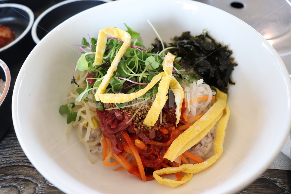 음식,비빔밥,육회비빔밥,육회,요리,food,한식,음식,식재료,요리,food,cook,meal,dishes,food reserves,한식,한국음식,한국요리,korean food,korean dishes,korean meal,korean cook