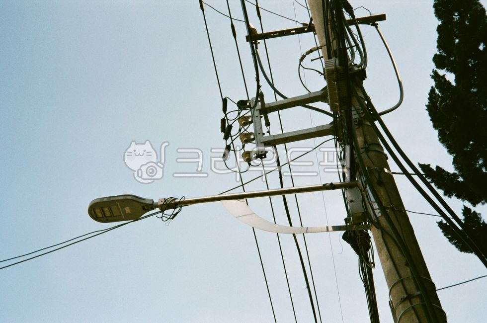 필름,필름카메라,빈티지,감성,감성사진,감성필카,필카사진,film,filmsnap,전신주,utilitypole,전봇대,전기줄