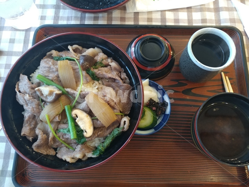 소고기덮밥,덮밥,음식,일식,장국,음식,식재료,요리,food,cook,meal,dishes,food reserves