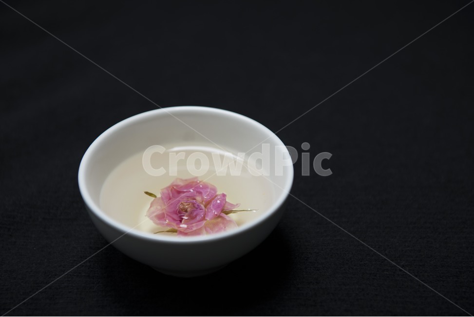 꽃차,플레이팅,우려낸차,다도,꽃차우리기
