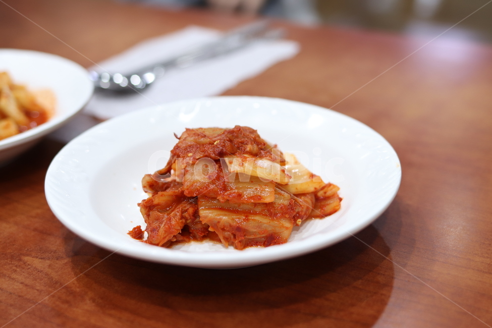 식품,food,김치,배추,묵은지,발효식품,음식,요리,한식,kimchi,반찬,채소,야채,koreanfood,koreandishes,매운,hot,red,한식,한국음식,한국요리,korean food,korean dishes,korean meal,korean cook