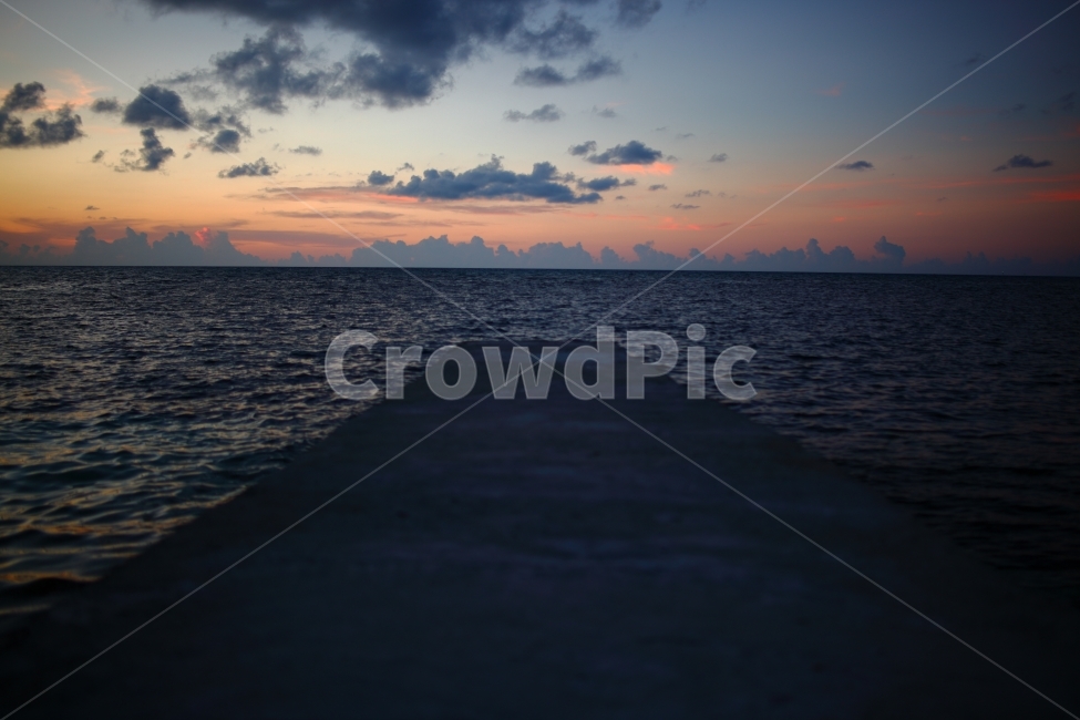 바다,수평선,sea,노을,하늘,maldives,몰디브,풍경,선착장,자연,풍경,nature,landscape,감성,sensible,feeling,색깔,색상,색채,색감,color sense,color sensitivity,feeling of color,water,물,waterfront,워터 프론트