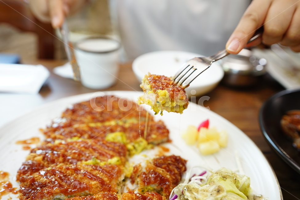 돈까스,돈가스,음식,푸드,식사,치즈돈까스,food,먹거리,포크,양식,음식,식재료,요리,food,cook,meal,dishes,food reserves,육류,고기,meat