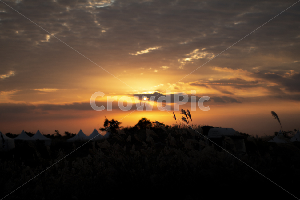 nature,자연,sky,redsky,붉은하늘,sunlight,하늘,sunset,햇빛,자연,풍경,nature,landscape,실루엣,그림자,silhouette,shadow