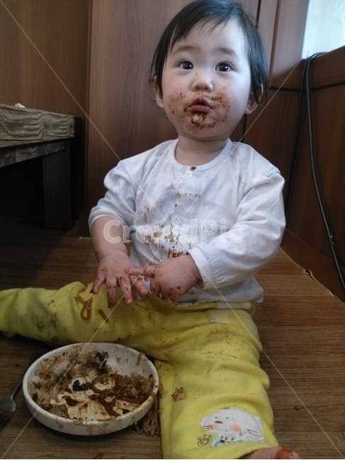 짜장면,2살,천진난만,식사중,행복