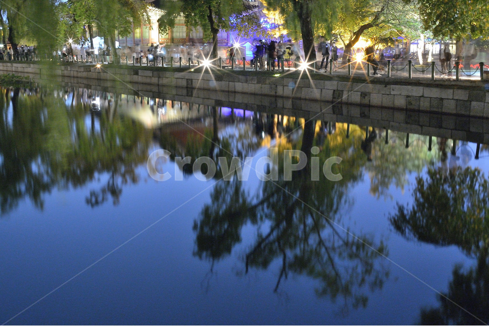 경복궁,연못,반영,야경,풍경,야경,밤,풍경,nightscape,night,landscape,한국전통,한국문화,korean traditional,korean culture,랜드마크,landmark,tourist attraction,한국랜드마크,한국관광지,한국명소,korea landmark,korea tourist attraction,water,물