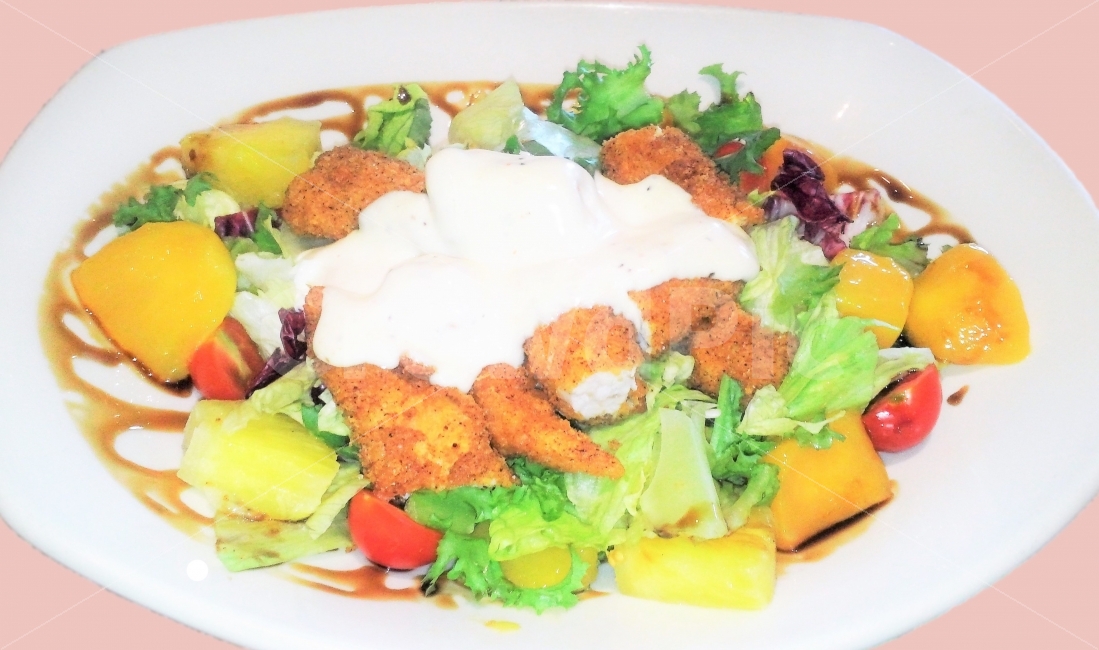 치킨샐러드,salads,chicken,치킨,닭,채소,신선하다,fresh,음식,식재료,요리,food,cook,meal,dishes,food reserves,육류,고기,meat
