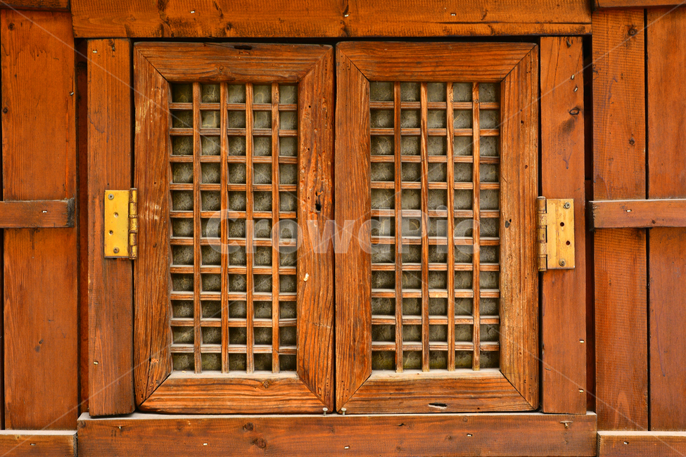 패턴,텍스쳐,전통,고궁,문양,한국적,코리안,pattern,texture,korean,tour,관광지,서울,창경궁,경복궁,보존,culture,traditional,기하학,추상,배경,바탕,백그라운드,background,디자인,라인,선,면,무늬,리듬,역사,문화유산,아름다움,한국의미,장인,east,동양적,아시아,벽,울타리,빈티지,vintage,앤틱,유물,창살,창호지,경첩,나무,우드,wood,한국전통,한국문화,korean traditional,korean culture