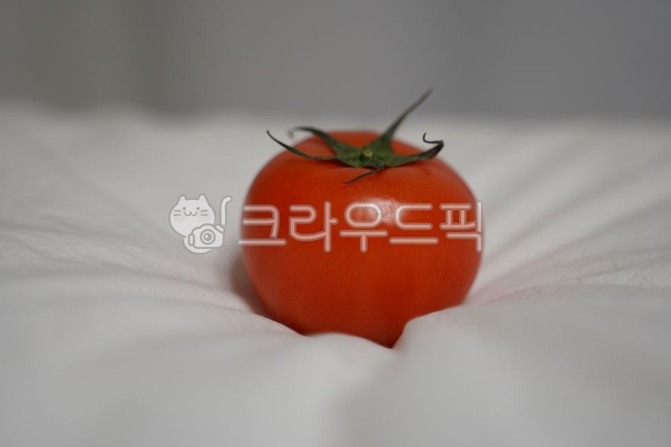 Tomato,fruit,cherry tomato,tomato,cherry tomato