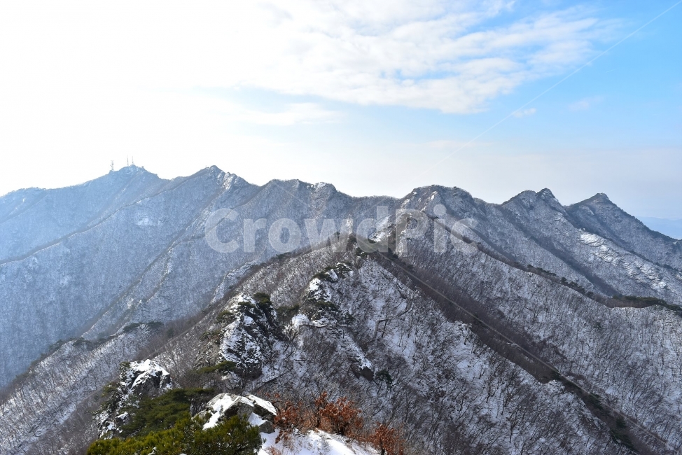 계룡산,국립공원,겨울,풍경,설경,산행,Korea,Nationa,Park,눈풍경,눈,자연,스포츠,등산,nature,snow,느낌,아름다운,신비로운,경이로운,다큐,필,힐링,명산landscape,winter,season,자연성릉,암릉,능선,비경,겨울,계절,winter,season,자연,풍경,nature,landscape,한국자연풍경,한국자연경관,korea nature landscape,mountain range,산맥,mountain,산,outdoors,옥외,slope,경사,peak,피크