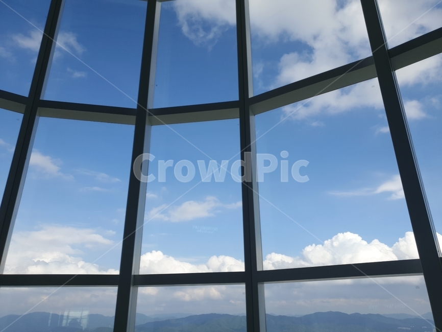 롯데타워,하늘,구름,옥상,building,건물,window,창문,architecture,건축물