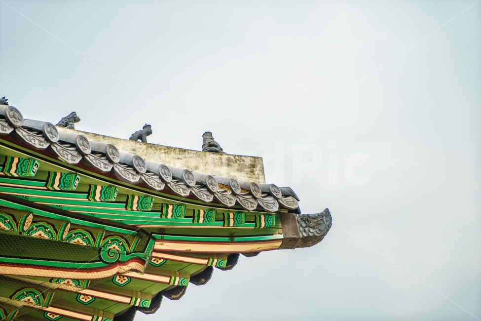 창덕궁,조선시대,고궁,건축,가을하늘,미녀와야수교,한국전통,한국문화,korean traditional,korean culture,건축물,건물외관,exterior,building,structure,architecture,construction