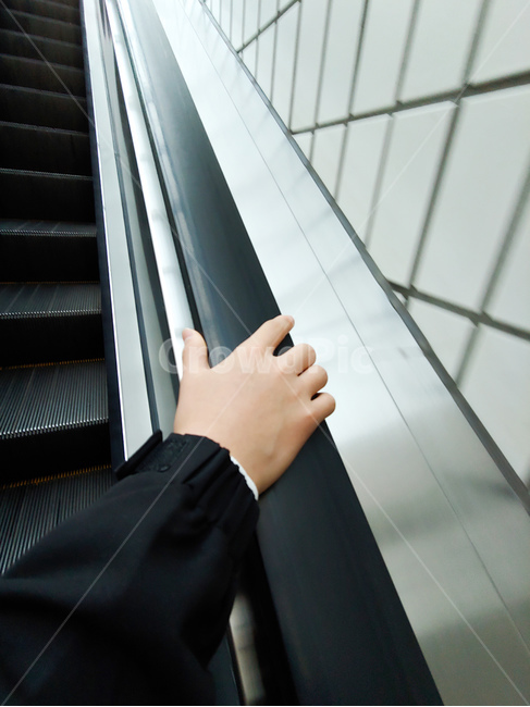 난간,handrail,에스컬레이터,손,안전,손잡이,Handle,escalator,safety,取っ手、安全