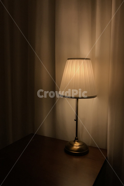 스탠드,조명,인테리어,커튼,분위기,무드,따뜻한,감성,힐링,집,테이블,카페,무드등,램프,lamp,가구