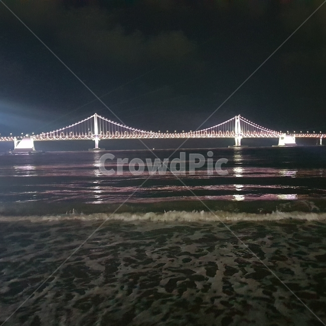 밤바다,바다,해변,파도,다리