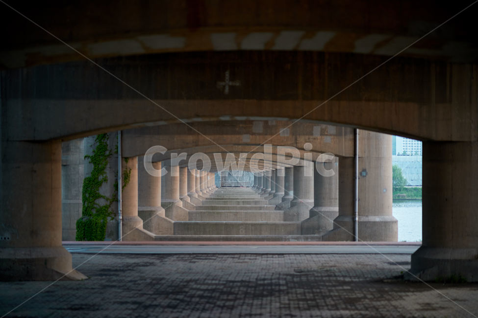 다리,대교,교각,소실점,건축물,bridge,강가,강변,건축물,건물외관,exterior,building,structure,architecture,construction