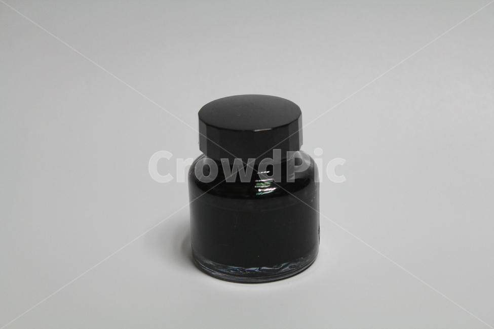 잉크,검정,필기,검정잉크,검정색,펜,소품,물건,검은색,검은잉크,수성,수성잉크,사물,물건,오브젝트,thing,object,matter,학용품,문구류,사무용품,school supplies,stationery,office supplies