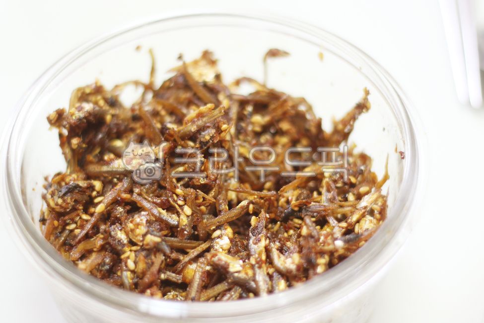 side dish,Stirfried anchovies,stirfried side dish,anchovy,Stirfried seasoned anchovies,stirfry,dry side dish,cold,Seasoned anchovies