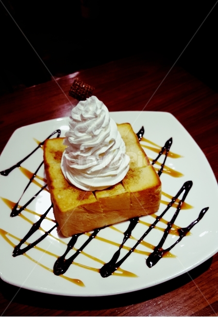 빵,디저트,크림,카페,초코,브레드,음식,식재료,요리,food,cook,meal,dishes,food reserves,빵,bread