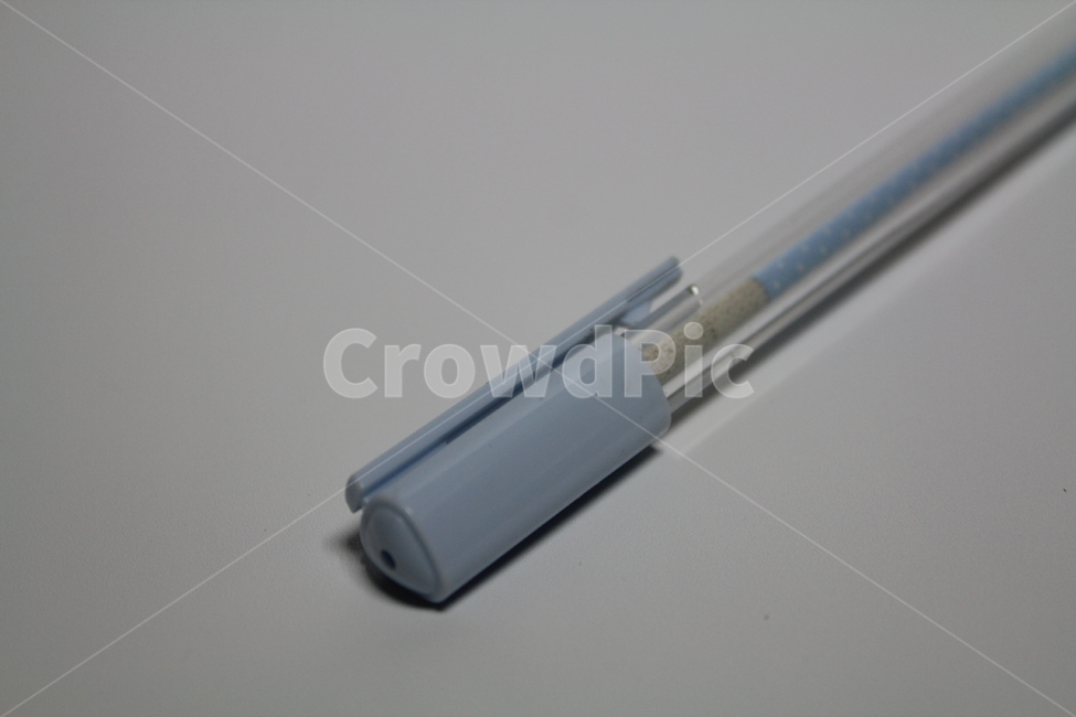 볼펜,펜,사물,물건,작은펜,필기,메모,도구,학용품,문구류,사무용품,school supplies,stationery,office supplies