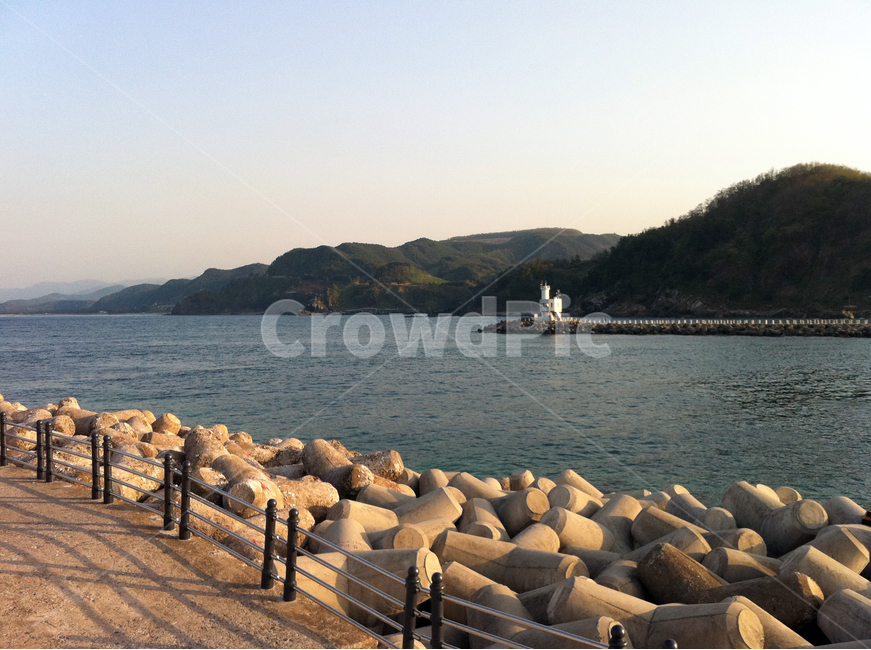 바다,등대,방파제,바닷가,자연