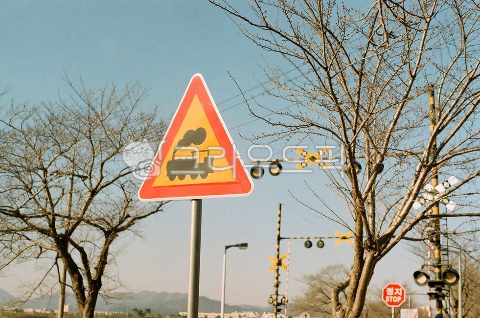 기찻길, 거리, railroad, 표지판, sign, 사진,이미지,일러스트,캘리그라피 - lje3020작가