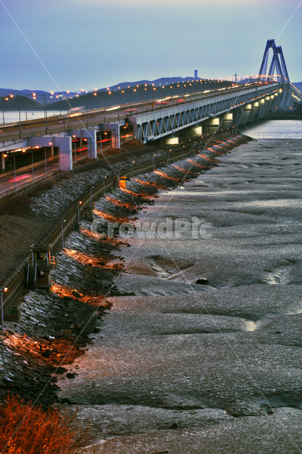 영종대교,영종도,서해,인천,야경,갯벌,썰물,다리,조명,야경,밤,풍경,nightscape,night,landscape