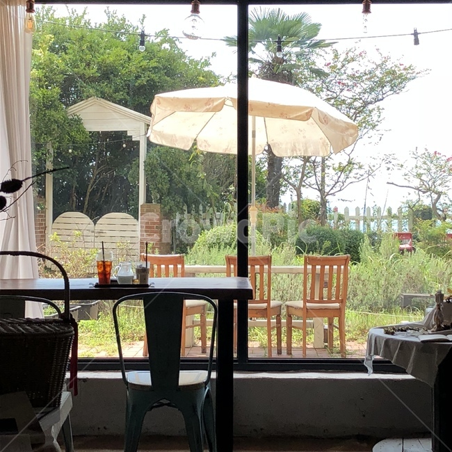 카페,커피,연인,빈자리,창문너머,인테리어,실내디자인,interior design
