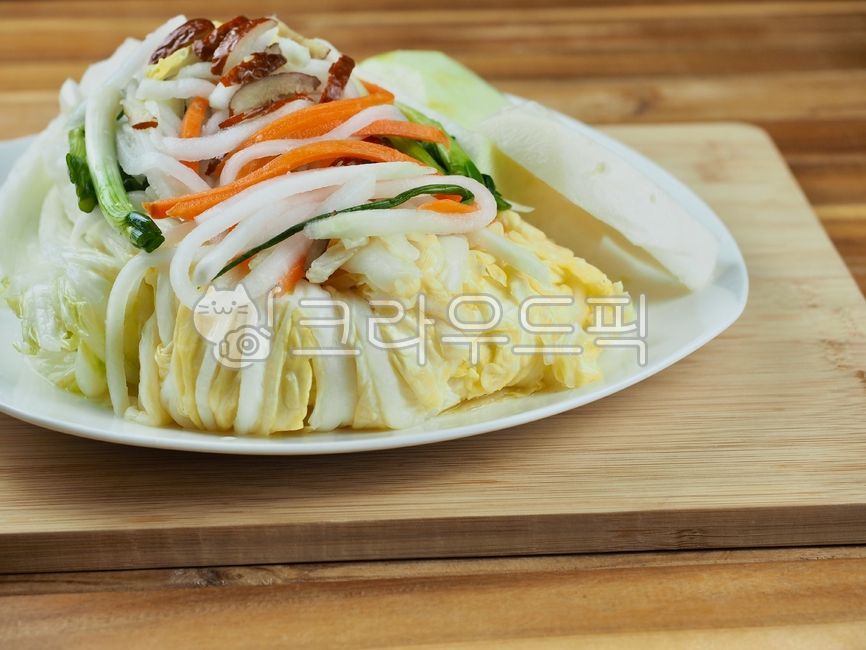 백김치,김치,한식,발효음식,한국음식,배추김치,배추,음식,음식문화,요리,fermentedfood,koreanfood,kimchi,cabbage,food,foodculture,웰빙,웰빙음식,wellbeing,wellbeingfood