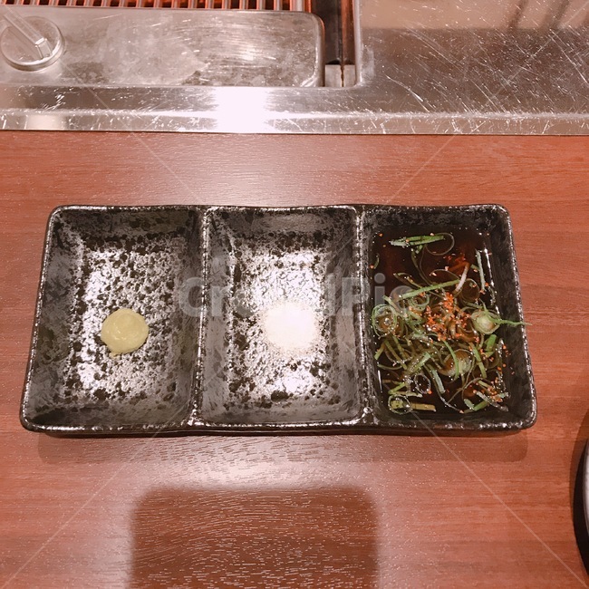 양념장,간장,와사비,소금,고기집,소스