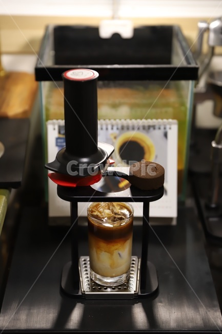 컴프레소,수동머신,라떼,커피컵,cup,food,커피,카페,coffee,cafe