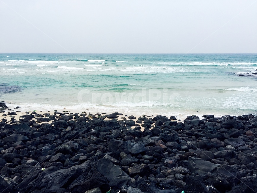 제주도,jeju,바다,beach,jejuisland,제주,제주도바다,제주바다,구름,하늘,수평선,파도