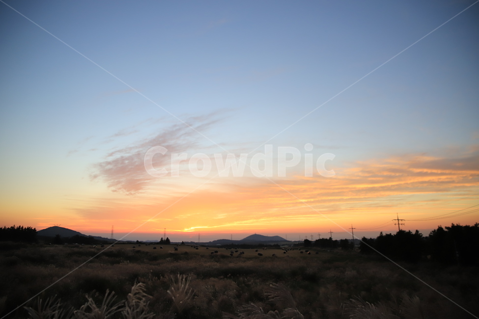 노을,풍경,해,일몰,하늘,지는해,붉은노을,붉은하늘,빨강,레드,landscape,sky,red,해질녘,natural,자연,일몰풍경,가을,가을노을,자연,풍경,nature,landscape,outdoors,옥외