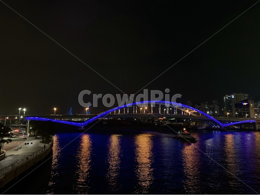 building,건물,architecture,건축물,bridge,다리,야경