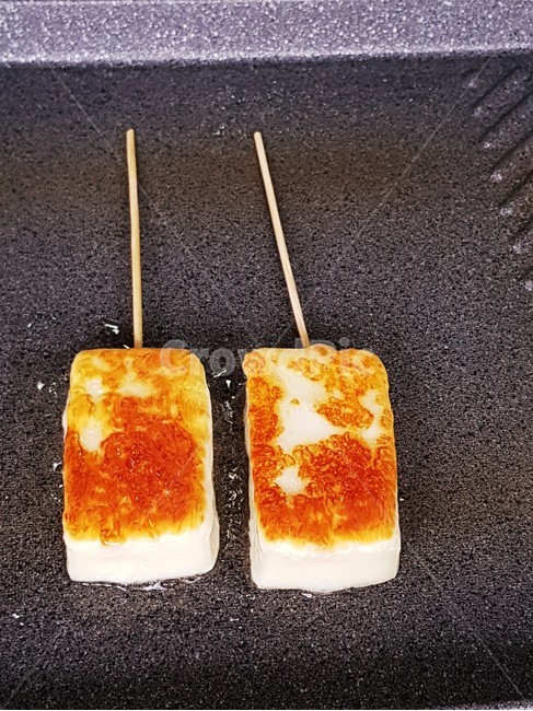 치즈,치즈구이,구워먹는치즈,cheeze,치즈꼬치,음식,식재료,요리,food,cook,meal,dishes,food reserves,디저트,간식,후식,dessert,snack