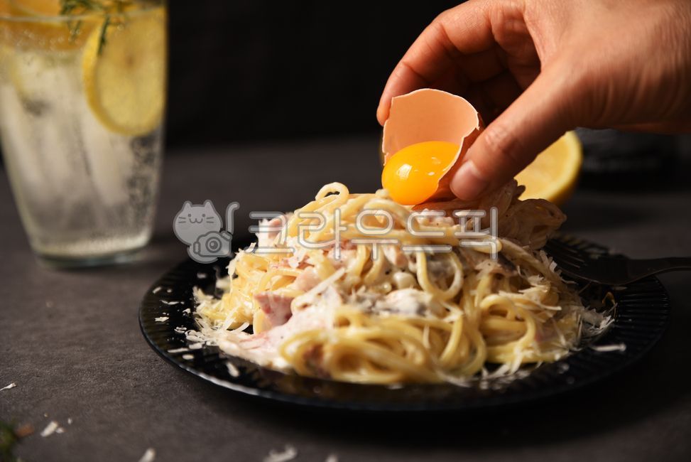 파스타,크림파스타,까르보나라,크림파스타소스,파스타면,스파게티,식품,파스타플레이팅,플레이팅,크림파스타플레이팅,파스타만들기,pasta,creampasta,음식,식재료,요리,food,cook,meal,dishes,food reserves