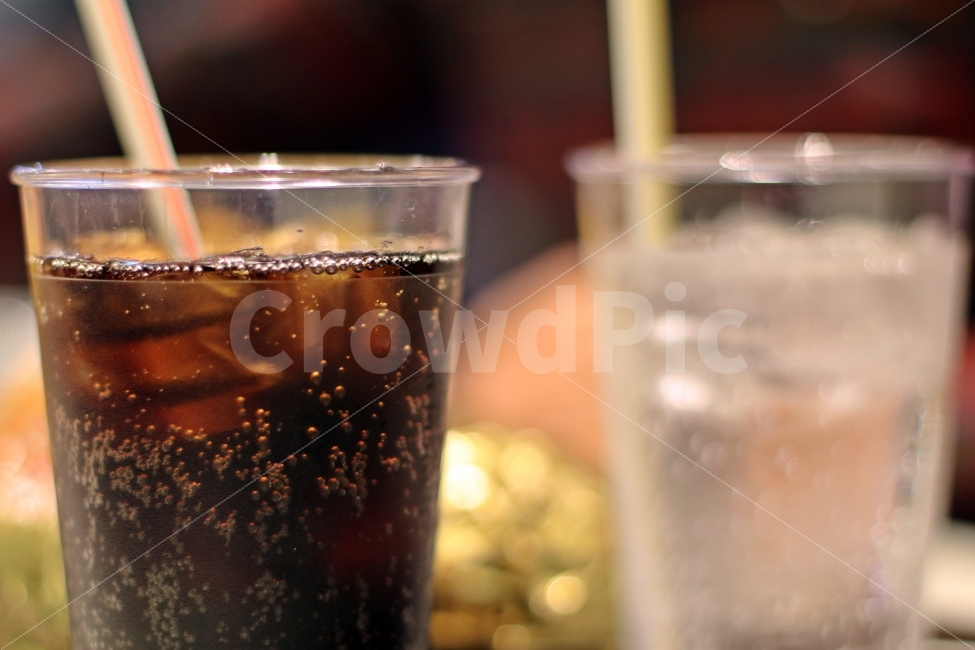 탄산음료,패스트푸드,시원한,음료,마시다,빨대,차가운음료,음료수,drink,beverage