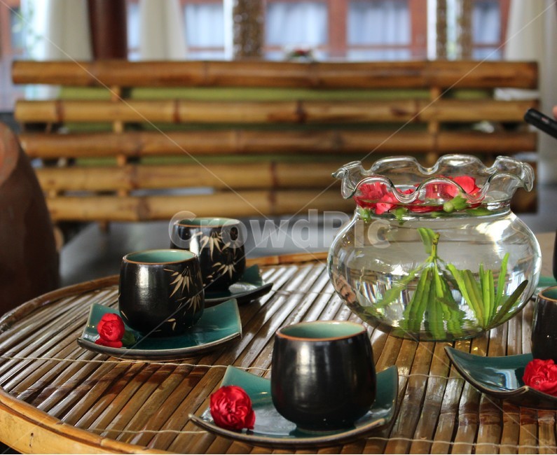 차,꽃,찻잔,티타임,찻집,꽃병,나무,홍차,그릇,컵,tea,teacup,cup,vase,cafe,wood
